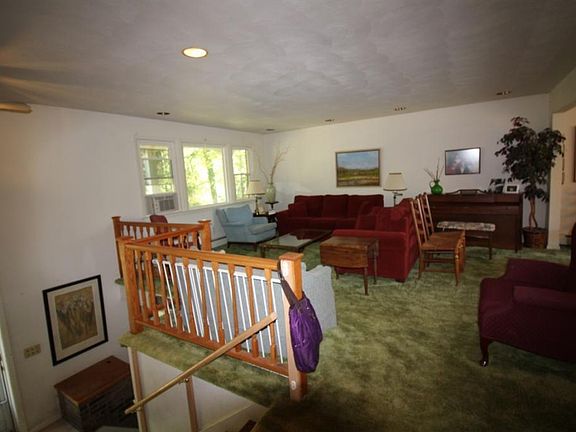 2nd image of 23 Vankuren Dr