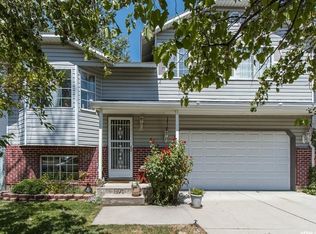 891 Brookside Cir, Ogden, UT 84404