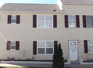 915 Thomas St, Norristown, PA 19401