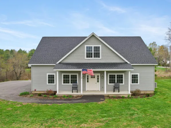 6 Bowen Drive, Hampden, ME 04444
