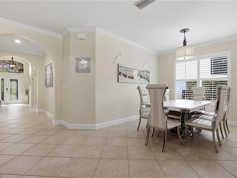 13818 Farnese Dr — Photo 6