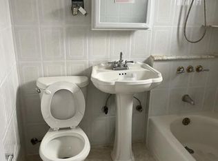 182 Avenue V APT 1, Brooklyn, NY 11223