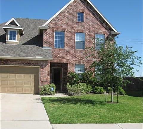 5th image of 4310 N Meadow Dr