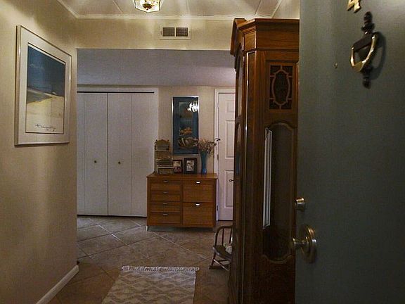 3rd image of 1600 Thunderbird Ln APT 48