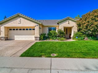 998 Gold Nugget Cir, Lincoln, CA 95648