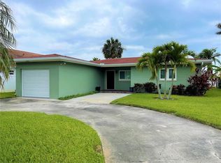 17045 Dolphin Dr, North Redington Beach, FL 33708