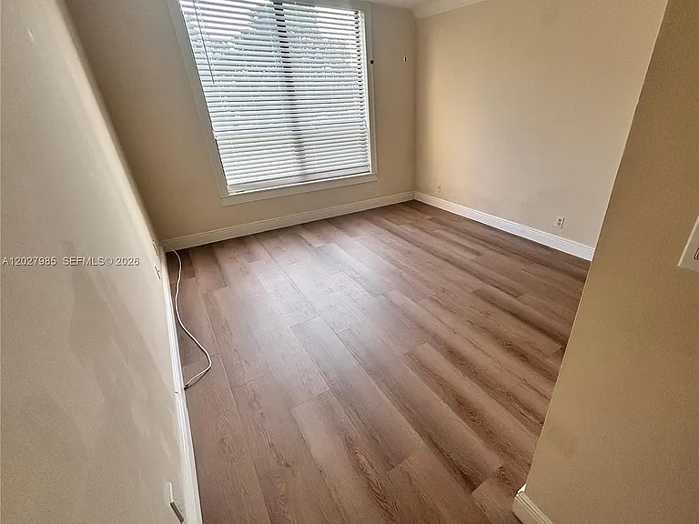 8050 W McNab Rd #212 — Photo 10
