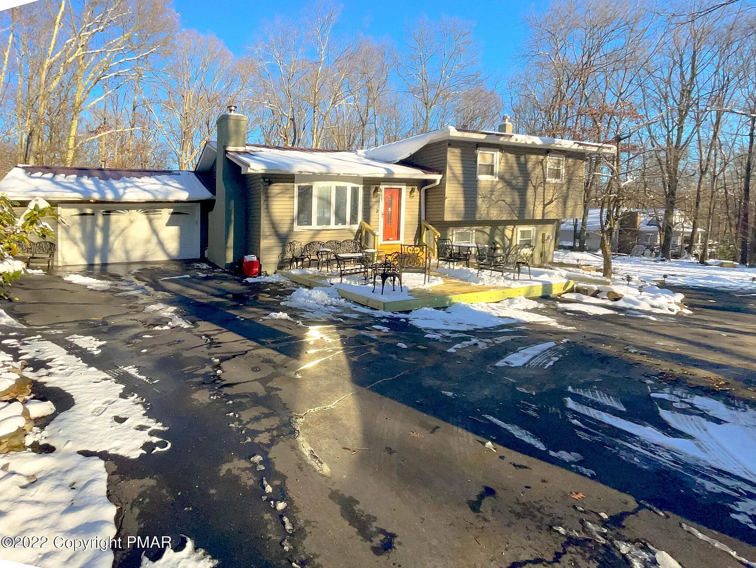 114 Melrose Dr photo 1