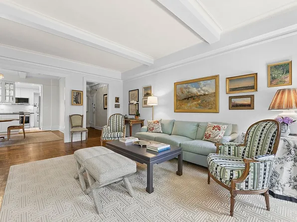 130 E 94th St APT 3B, New York, NY 10128