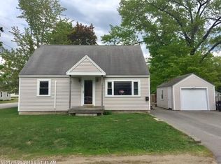 22 Carver St, Sanford, ME 04073