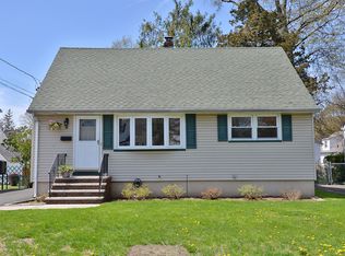 89 Parkway, Little Falls, NJ 07424