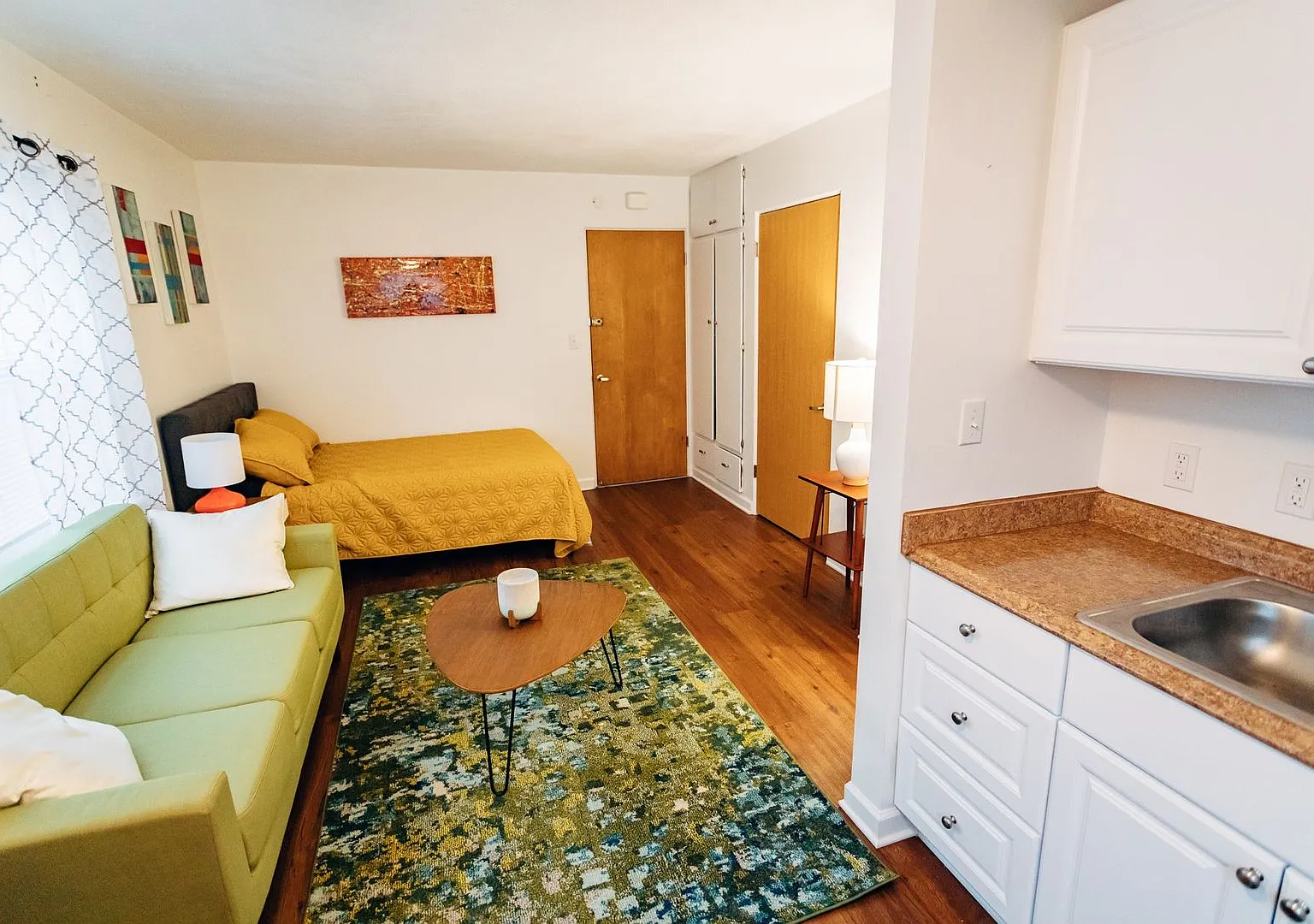 501 W Hillsdale — Photo 4