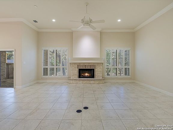 5th image of 3031 ELM CREEK PL