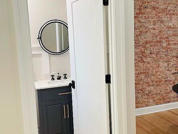 Powder room