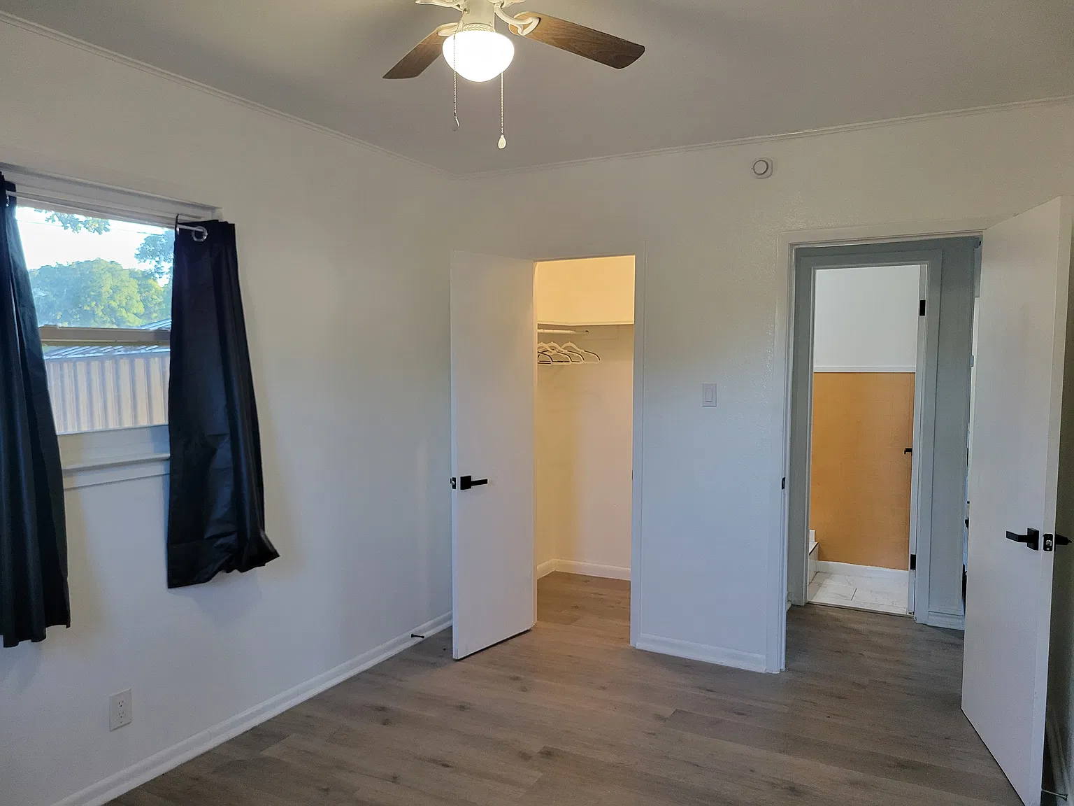 5 bed, 1521 sqft, $300 — Photo 4