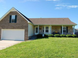 1890 Sydney Louise Dr, Clarksville, TN 37042