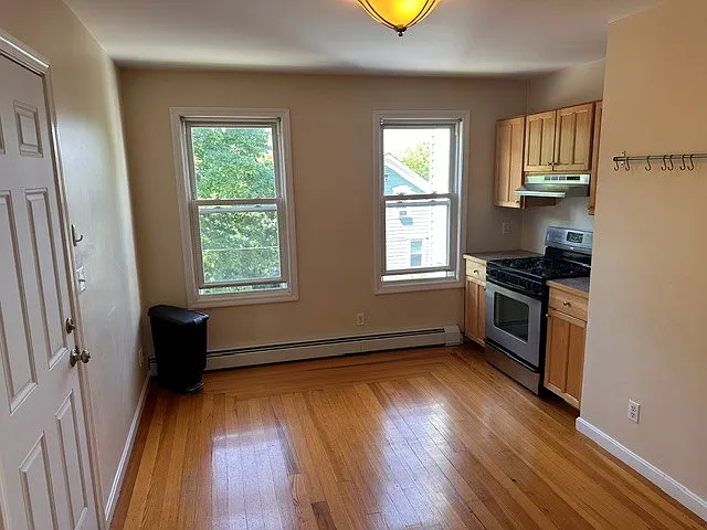 2 bed, 1200 sqft, $1,850 — Photo 3