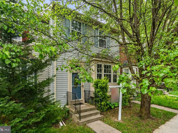319 Rock Springs Ct, Pasadena, MD 21122