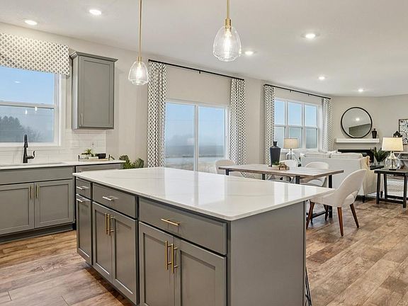 3rd image of 23749 Ashbury Dr