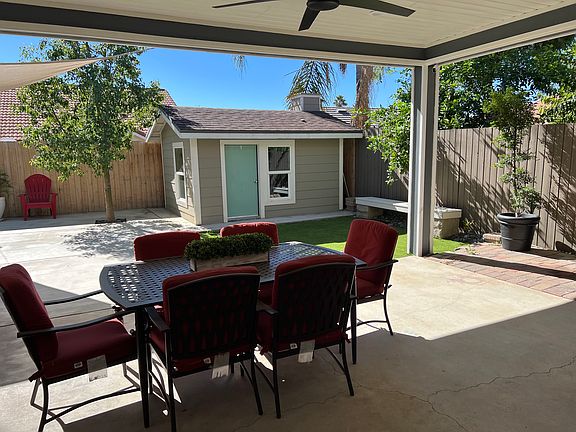 3rd image of 25561 Bay Ave