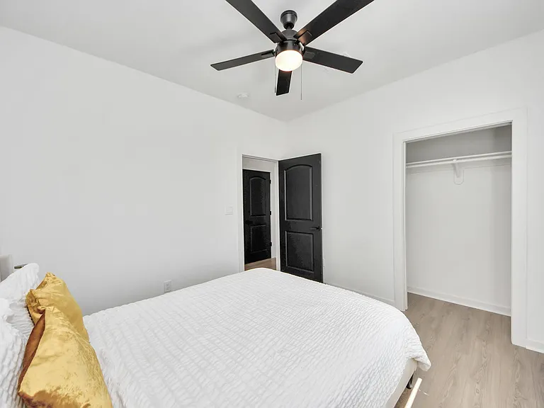 9732 Tuffly St #B — Photo 25