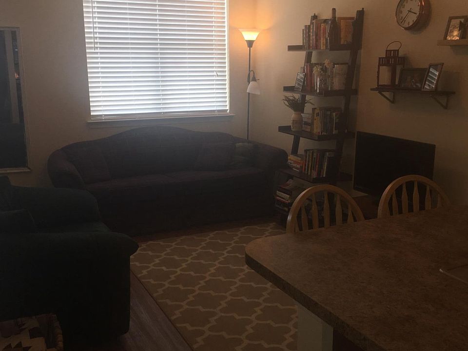 2nd image of 4059 53rd Ave