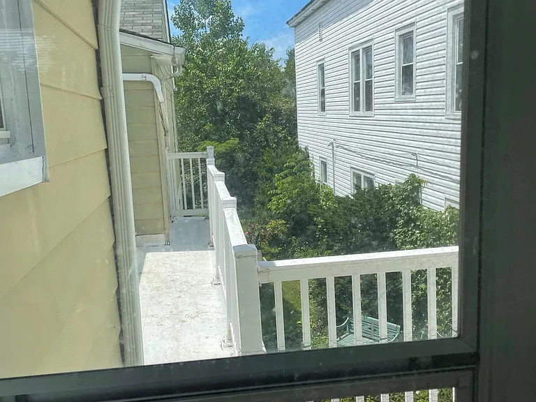 2042 Quail St #3 — Photo 9