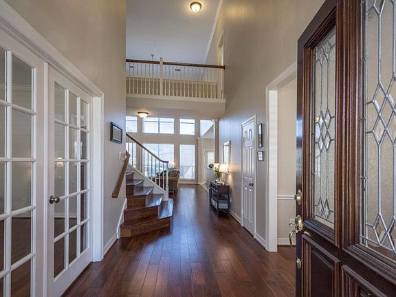 3rd image of 3307 Brinmont Place Ln