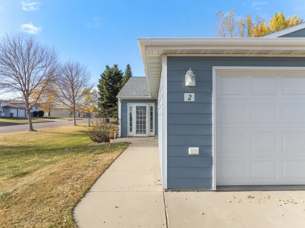 410 28th Ave SW Unit 2, Minot, ND 58701