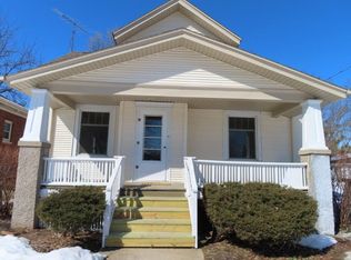 225 Kendall St, Burlington, WI 53105