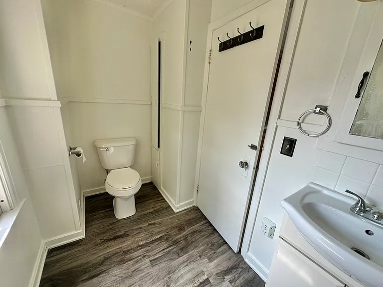 153A Brockway Ave — Photo 16