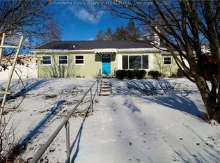 5140 Briar Rd, Charleston, WV 25313