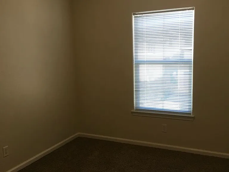2151 Vienna Way — Photo 22