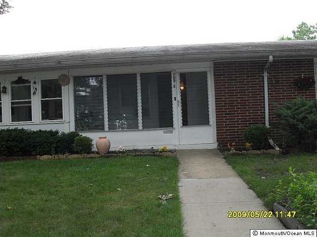 2nd image of 709 Plymouth Drive #B