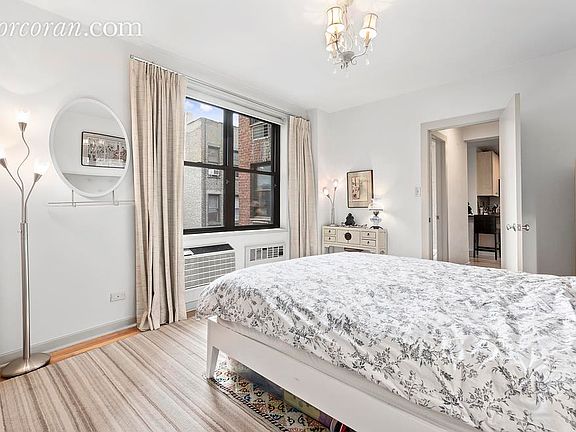 2nd image of 100 W 12th St APT 4R