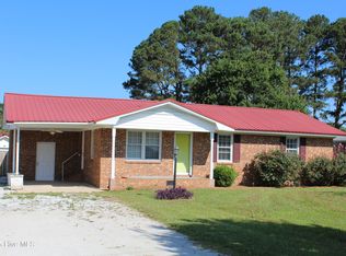 118 Turtle Shell Rd, Richlands, NC 28574