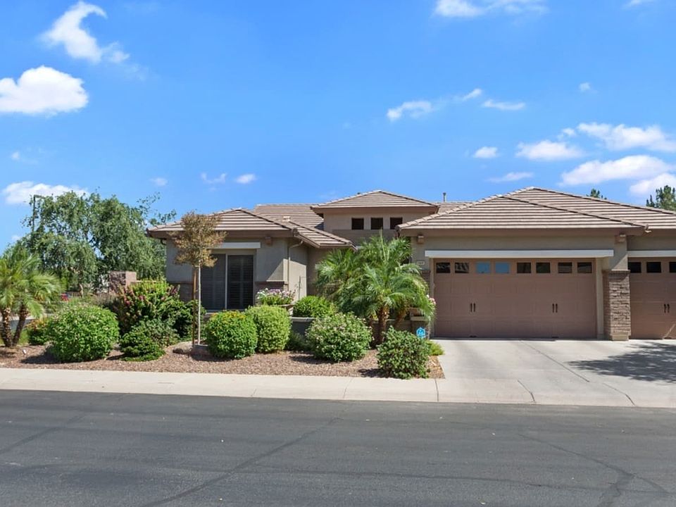1st image of 1460 E Yellowstone Pl