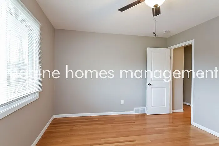 33370 Outley Park Dr — Photo 9