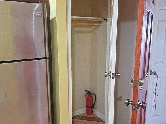 2nd image of 1432 E 88th St #1