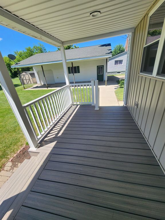 416 39th St, Bay City, MI - View 6