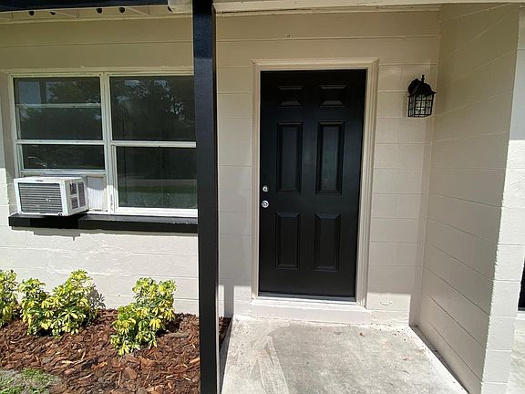 2nd image of 105 Desoto Ave #107