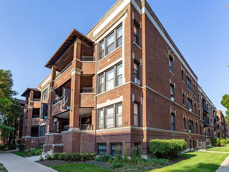 5339-5345 S. Woodlawn Avenue — Photo 6