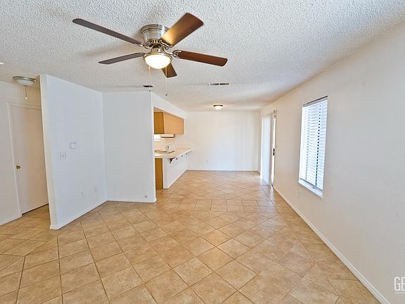 2nd image of 6513 Pine View Dr