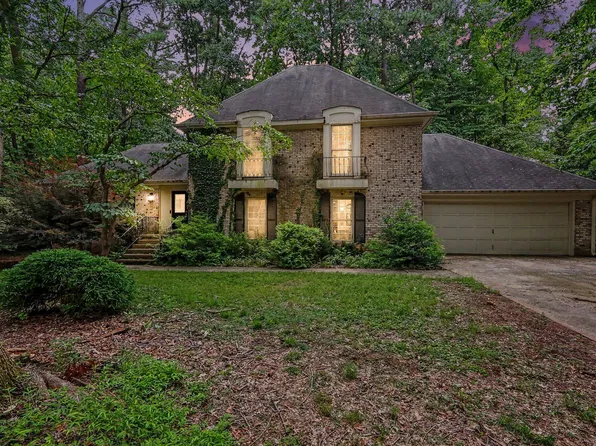 8804 N View Ct, Raleigh, NC 27613