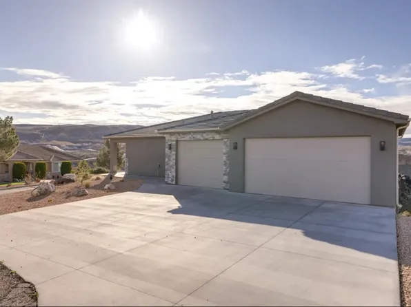 217 W Terrace Cir, Toquerville, UT 84774
