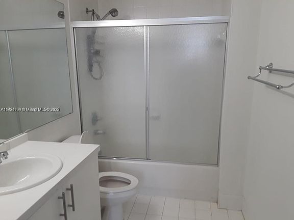 4th image of 5091 NW 7th St #Penthouse 10
