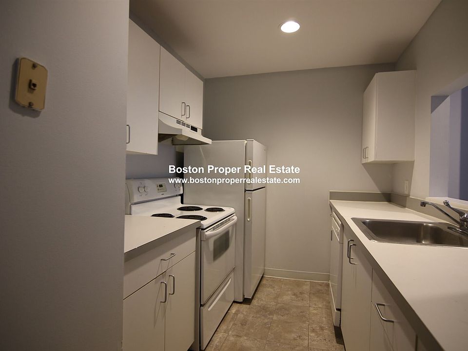 557 Columbus Ave. #302 Boston - South End Unit Photo 1
