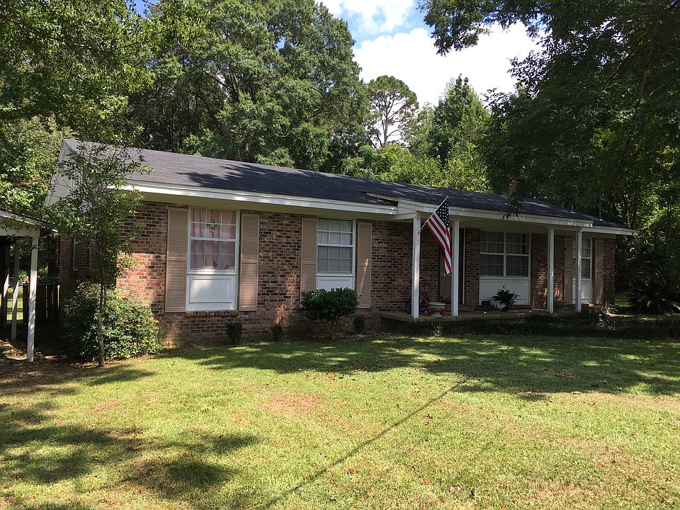 Lovely brick home - front