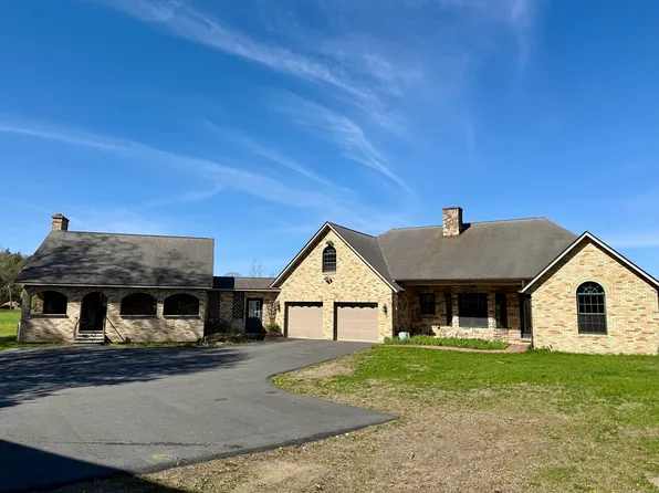 311 Plain Rd, Greenfield, MA 01301