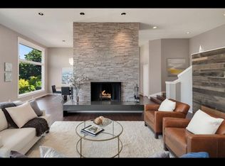 4240 Crestwood Pl, Mercer Island, WA 98040